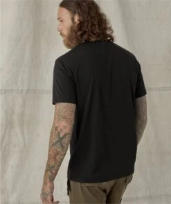 BELSTAFF Crew Neck 1924 T-Shirt 10 BELSTAFF Crew Neck 1924 T-Shirt -Menswear Specialty Store bpg1i5NPfEzLmUBkDZzsfYU6I2MChIkNjAl3JADC