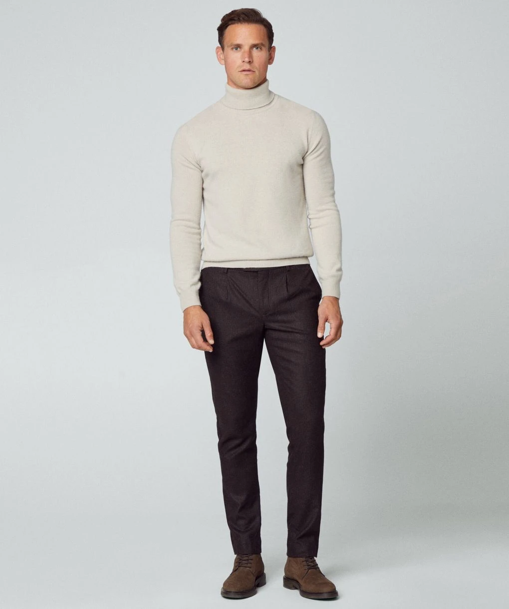 Hackett Merino Cashmere Roll Neck Jumper 6 Hackett Merino Cashmere Roll Neck Jumper - Image 4