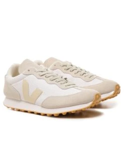 Veja Rio Branco Alveomesh Trainers