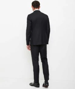 Royal Tuxedo Suit 10 Royal Tuxedo Suit -Menswear Specialty Store jlLwIDmdZW3tvNt9CbUS1QblYcWQMBwWLlcIgJUb